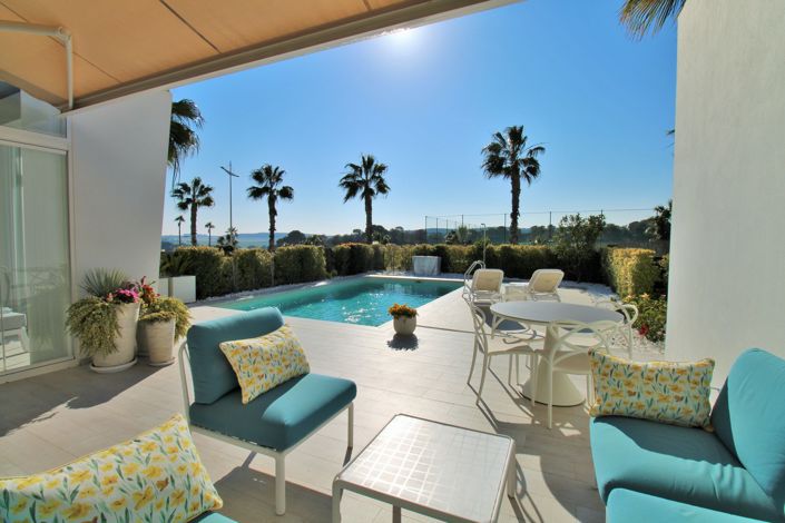 Image No.5-3 Bed Villa for sale