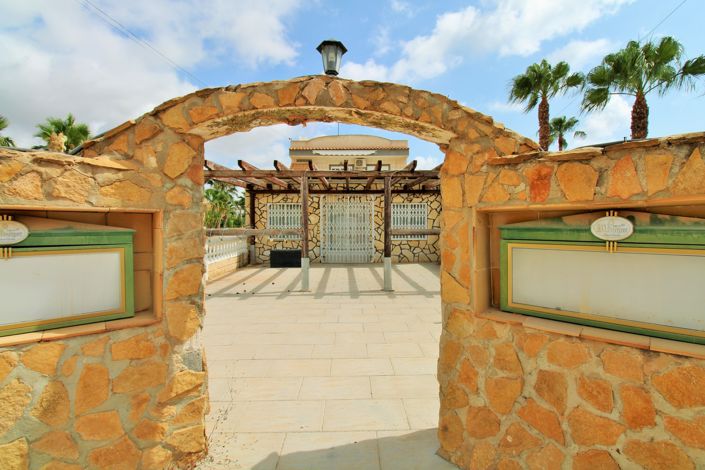 Image No.33-Commercial de 3 chambres à vendre à Villamartin