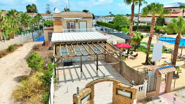 Image No.38-Commercial de 3 chambres à vendre à Villamartin