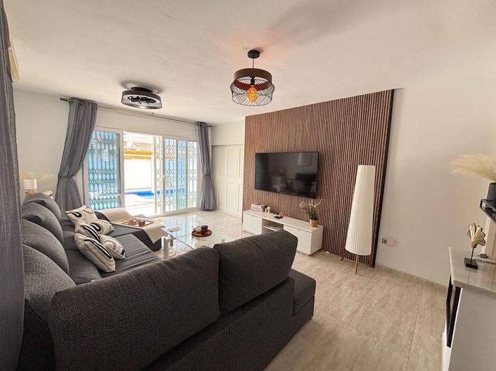 Image No.4-Villa de 3 chambres à vendre à Villamartin