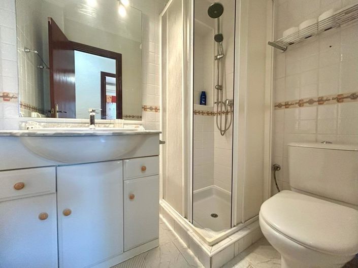 Image No.35-3 Bed Villa for sale