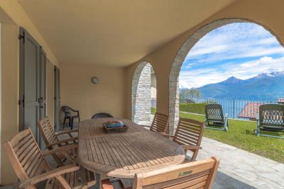 04-Villa-on-Sale-menaggio