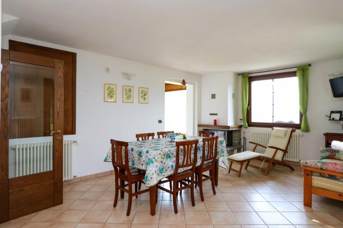 Image No.21-3 Bed Villa for sale