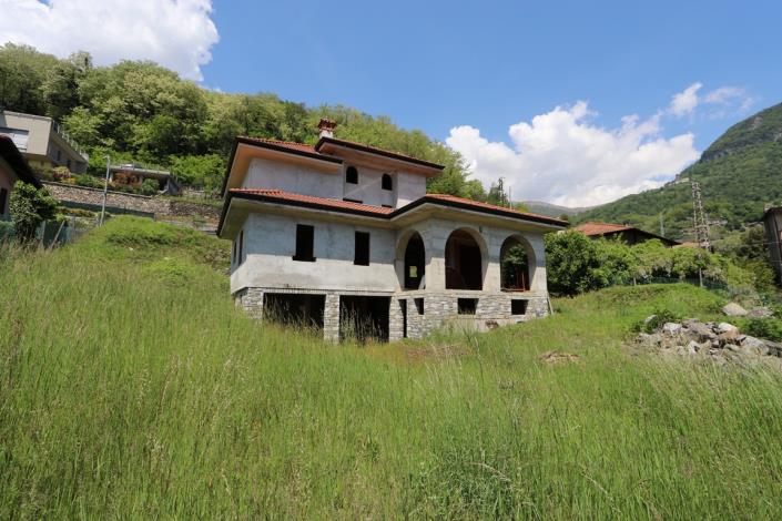 Image No.3-8 Bed Villa for sale