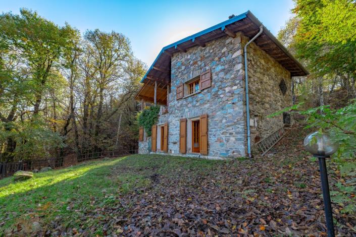 Image No.9-3 Bed House for sale