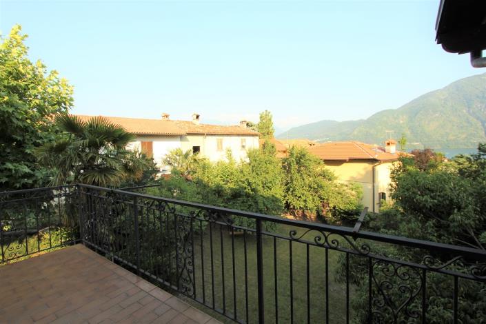 Image No.3-3 Bed House for sale