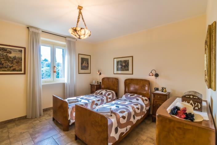 Image No.20-6 Bed Villa / Detached for sale