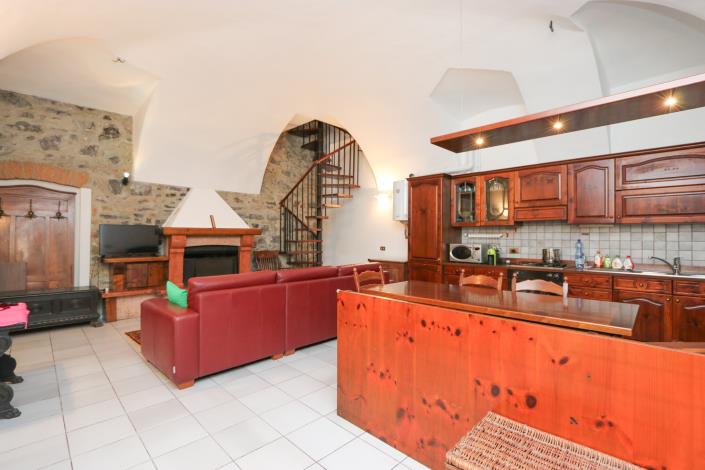 Image No.10-2 Bed Apartment for sale