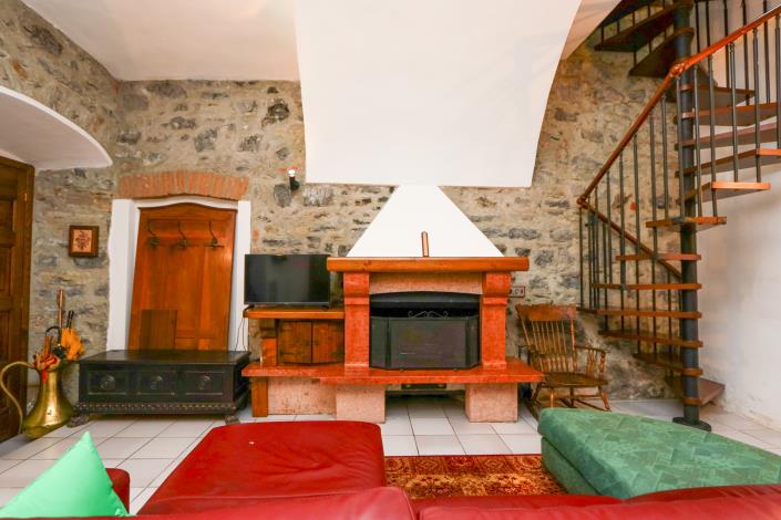 Image No.13-2 Bed Apartment for sale