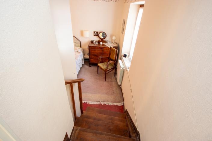 Image No.15-3 Bed House for sale