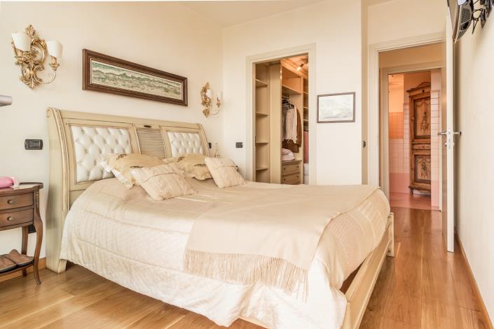 Image No.20-3 Bed Apartment for sale