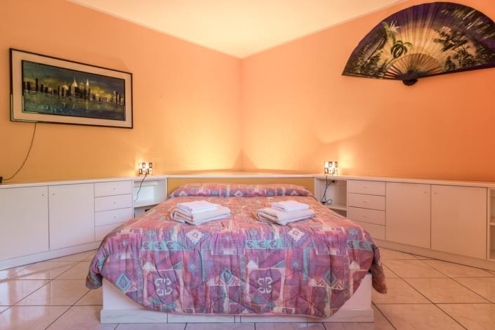 Image No.11-4 Bed Villa for sale