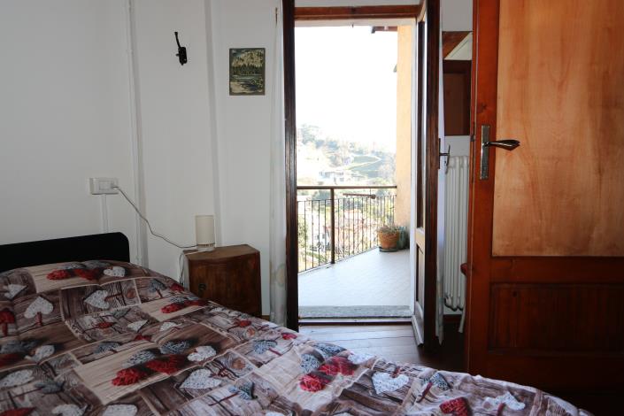 Image No.10-3 Bed Townhouse for sale