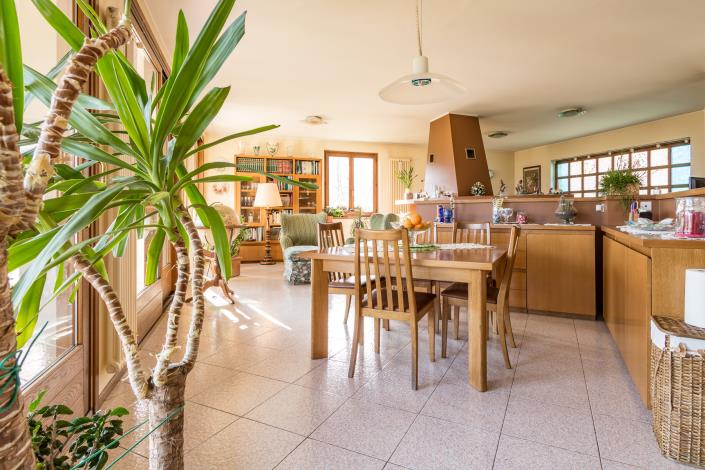 Image No.21-3 Bed Villa for sale