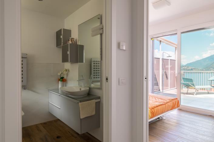 Image No.24-2 Bed Apartment for sale