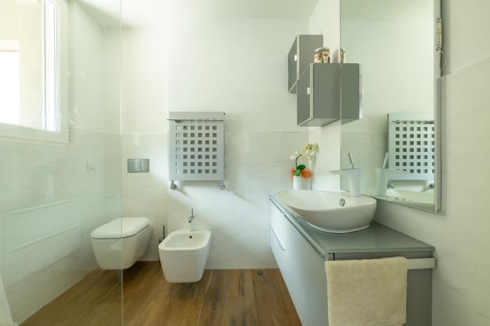 Image No.26-2 Bed Apartment for sale