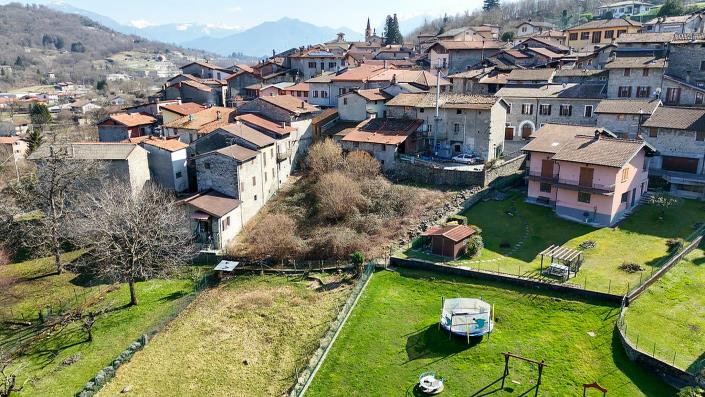 Image No.27-4 Bed House for sale