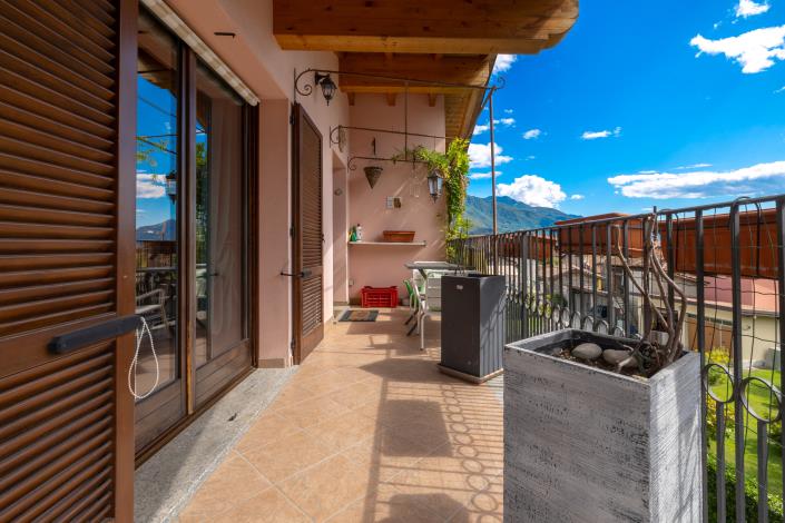 Image No.21-3 Bed House for sale