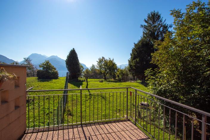 Image No.8-2 Bed House for sale