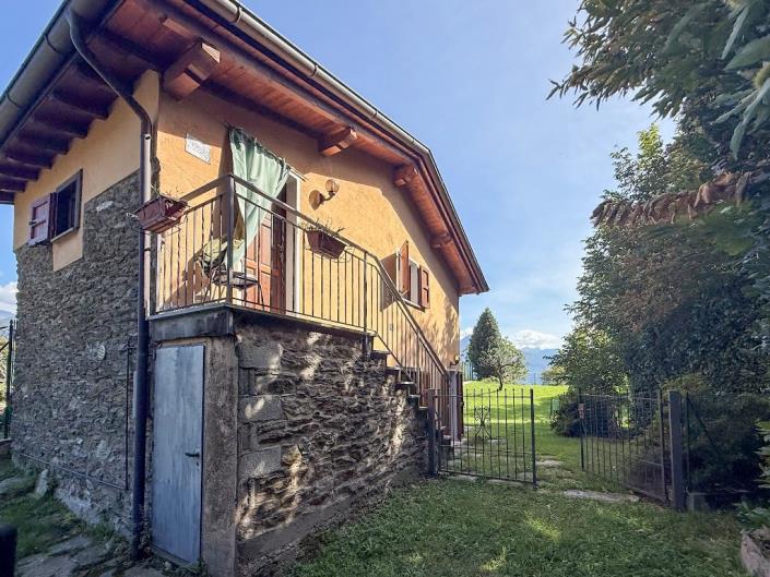 Image No.3-2 Bed House for sale