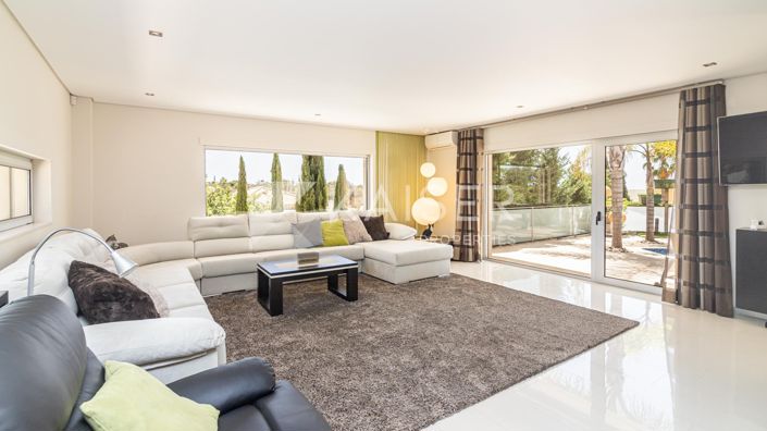 Image No.11-Villa de 4 chambres à vendre à Albufeira