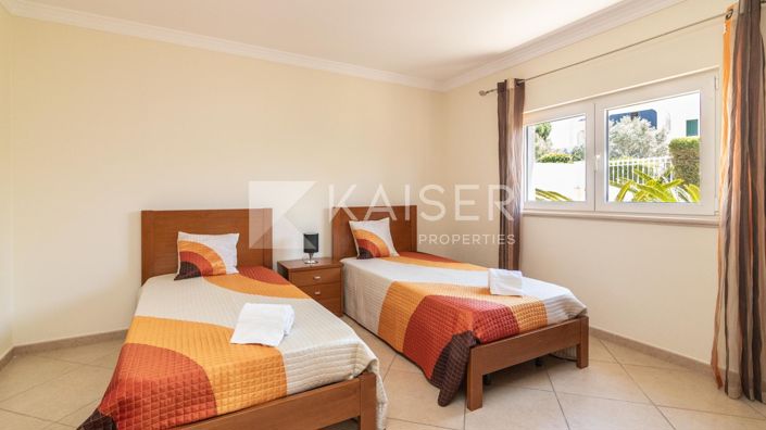 Image No.14-Villa de 4 chambres à vendre à Albufeira