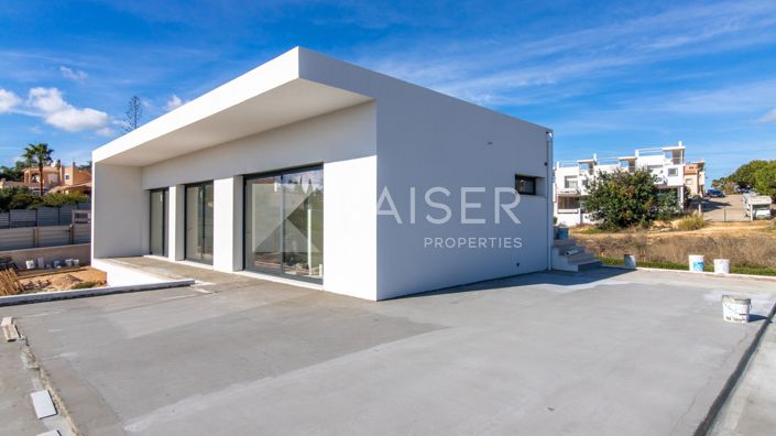 Image No.9-Villa de 4 chambres à vendre à Carvoeiro