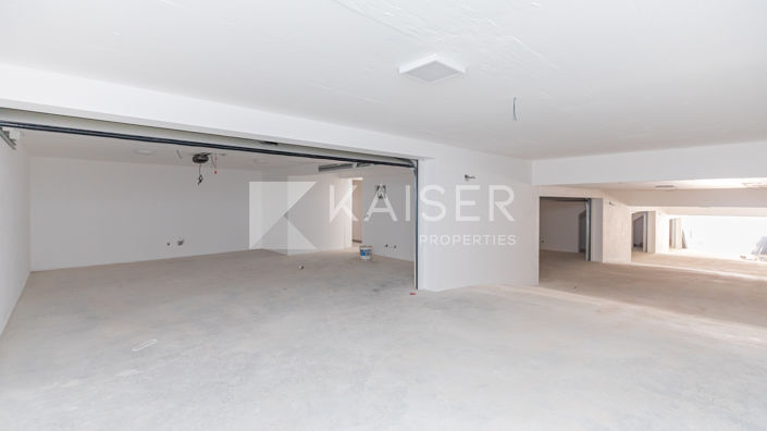 Image No.22-3 Bed Townhouse for sale