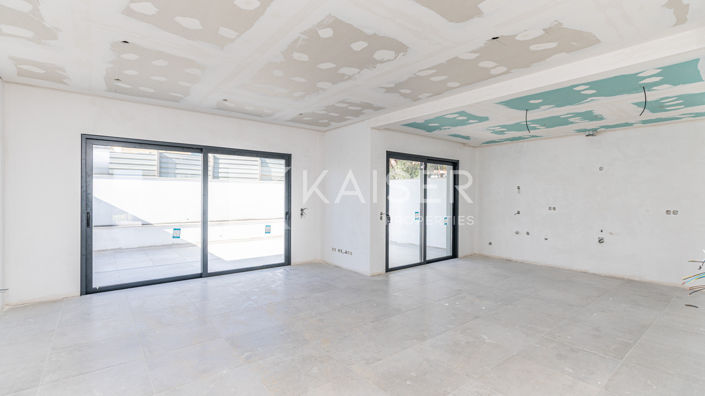 Image No.4-3 Bed Townhouse for sale