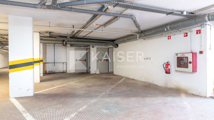 Image No.17-Commercial for sale