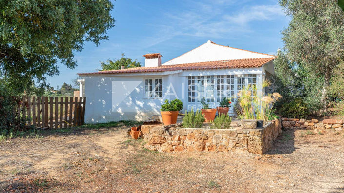 Image No.3-3 Bed Villa for sale