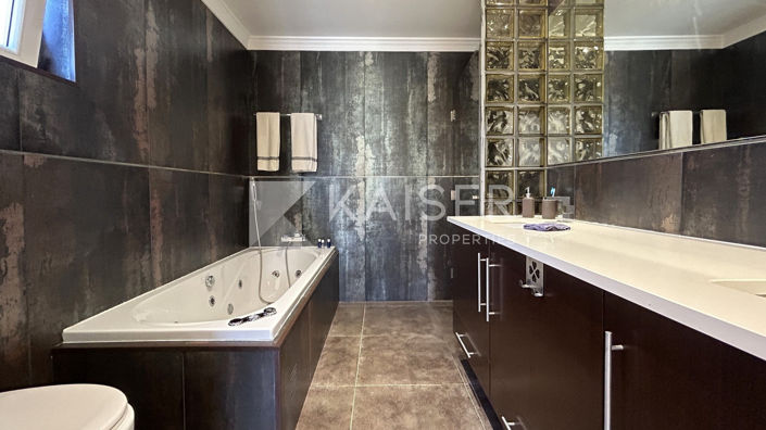 Image No.18-Villa de 4 chambres à vendre à Albufeira