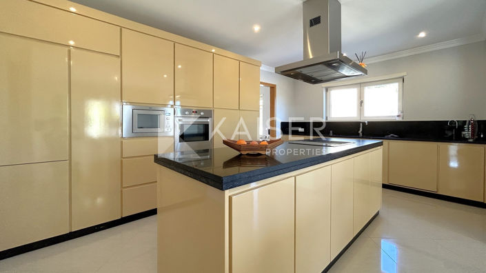 Image No.4-Villa de 4 chambres à vendre à Albufeira