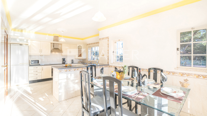 Image No.12-Villa de 4 chambres à vendre à Albufeira