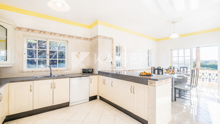 Image No.5-Villa de 4 chambres à vendre à Albufeira