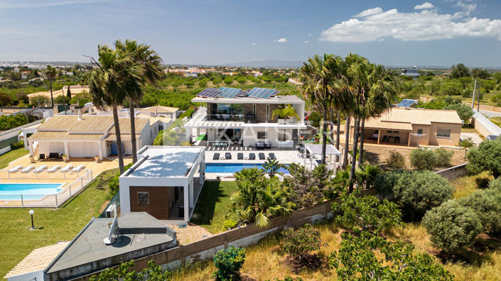 Image No.6-Villa de 4 chambres à vendre à Albufeira