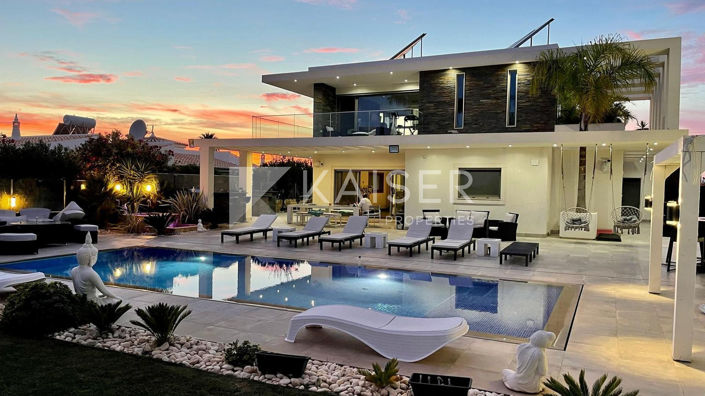 Image No.8-Villa de 4 chambres à vendre à Albufeira