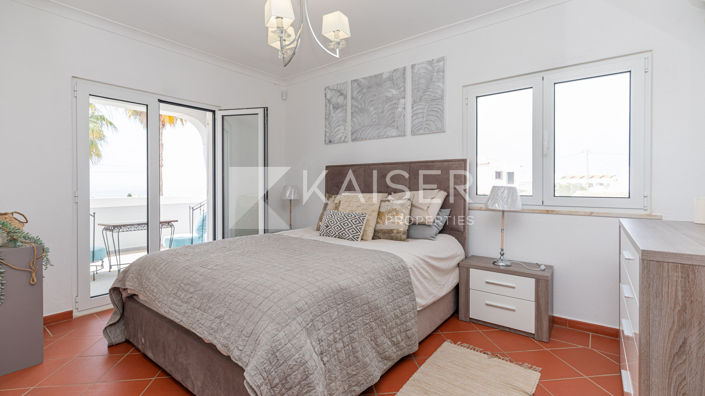 Image No.15-4 Bed Villa for sale