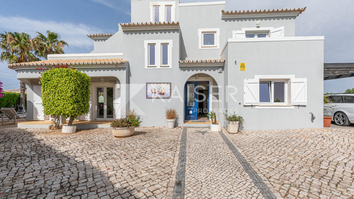 Image No.25-4 Bed Villa for sale