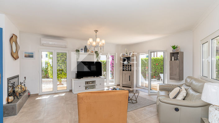 Image No.7-4 Bed Villa for sale