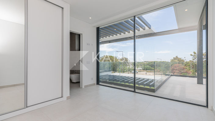 Image No.20-Villa de 4 chambres à vendre à Albufeira