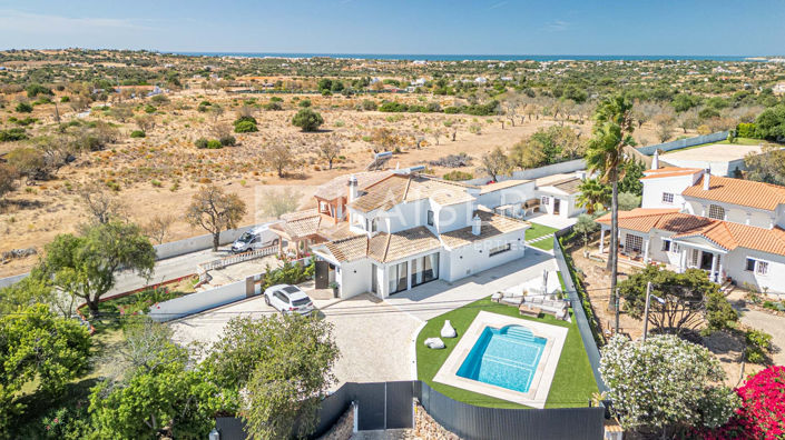 Image No.2-Villa de 3 chambres à vendre à Albufeira