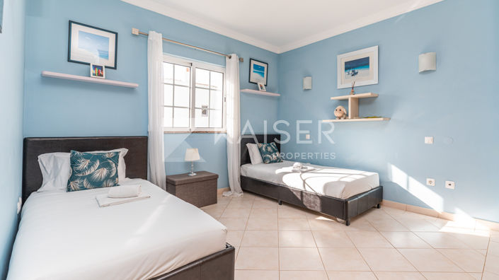 Image No.12-Villa de 4 chambres à vendre à Albufeira