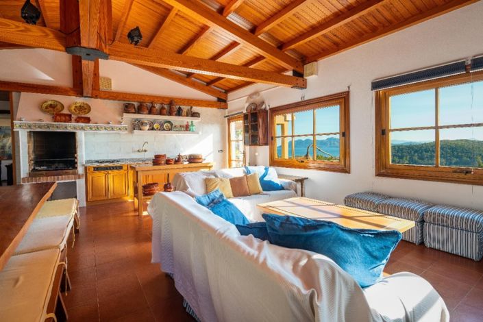 Image No.14-6 Bed Villa for sale