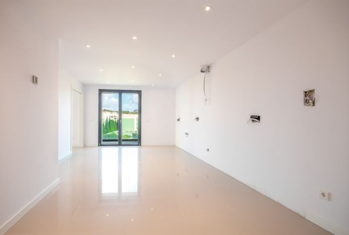 Image No.8-3 Bed Penthouse for sale