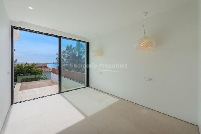 Image No.20-4 Bed Villa for sale