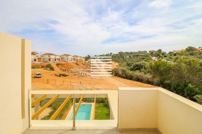 Image No.19-2 Bed Villa for sale