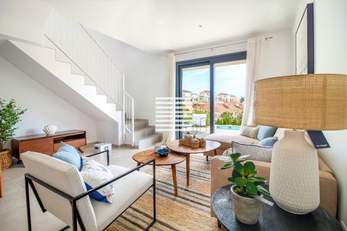 Image No.7-2 Bed Villa for sale