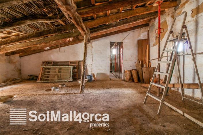 Image No.11-4 Bed Townhouse for sale