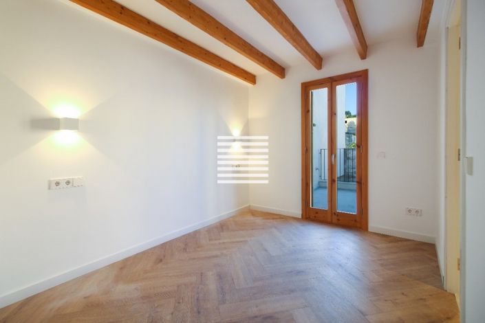 Image No.9-3 Bed Townhouse for sale